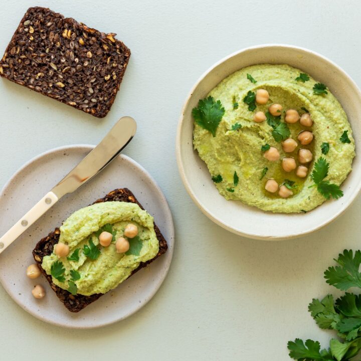 Grøn hummus med edamamebønner