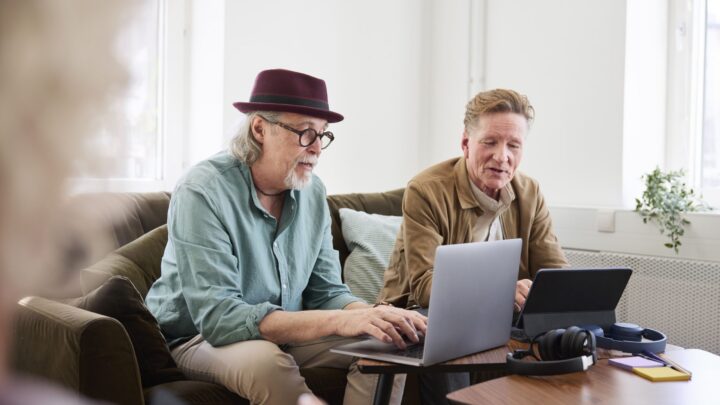 Guide: Sådan taler du med din arbejdsgiver om din gigtsygdom